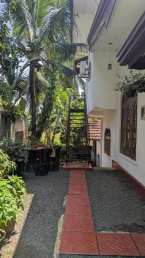 Villa Dewdrops